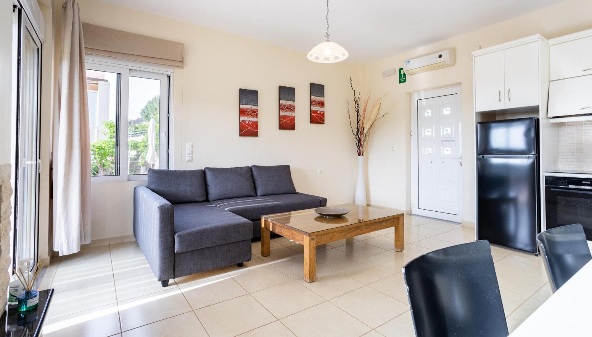 Meliades Villas Agia Marina  ภายนอก รูปภาพ