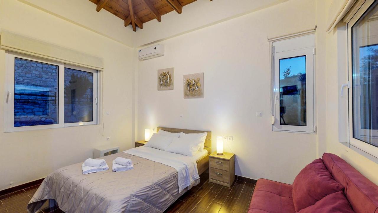 Meliades Villas Agia Marina  ภายนอก รูปภาพ