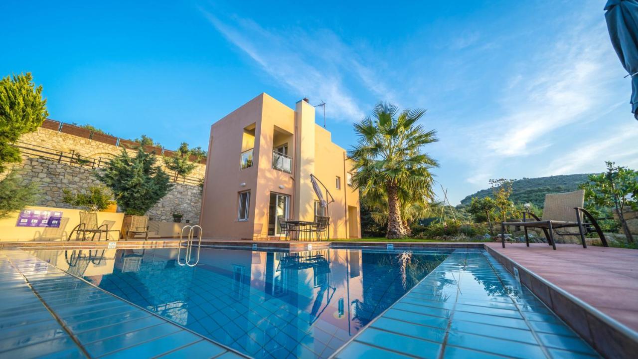 Meliades Villas Agia Marina  ภายนอก รูปภาพ