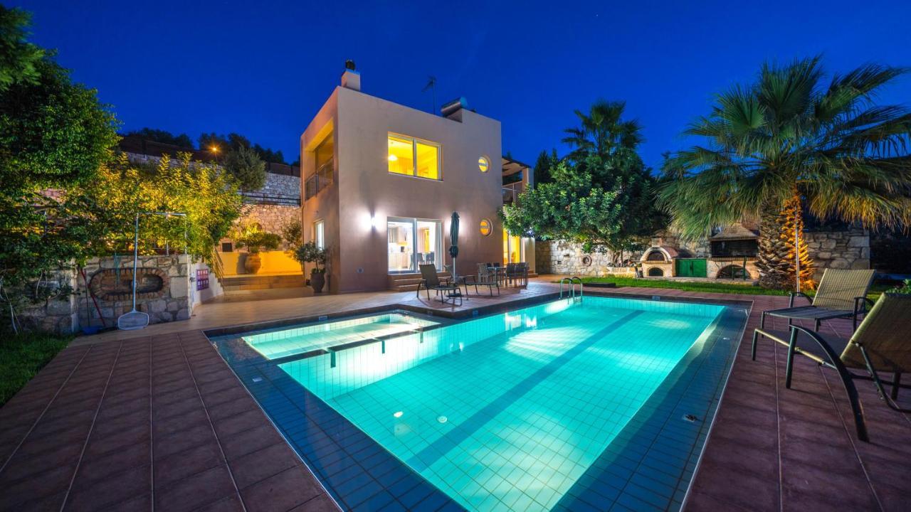 Meliades Villas Agia Marina  ภายนอก รูปภาพ